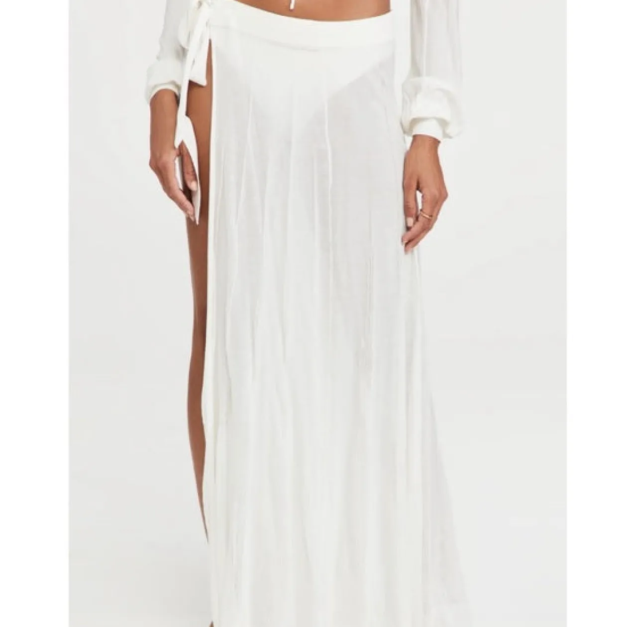 Devon Windsor Logan Skirt in Off-White