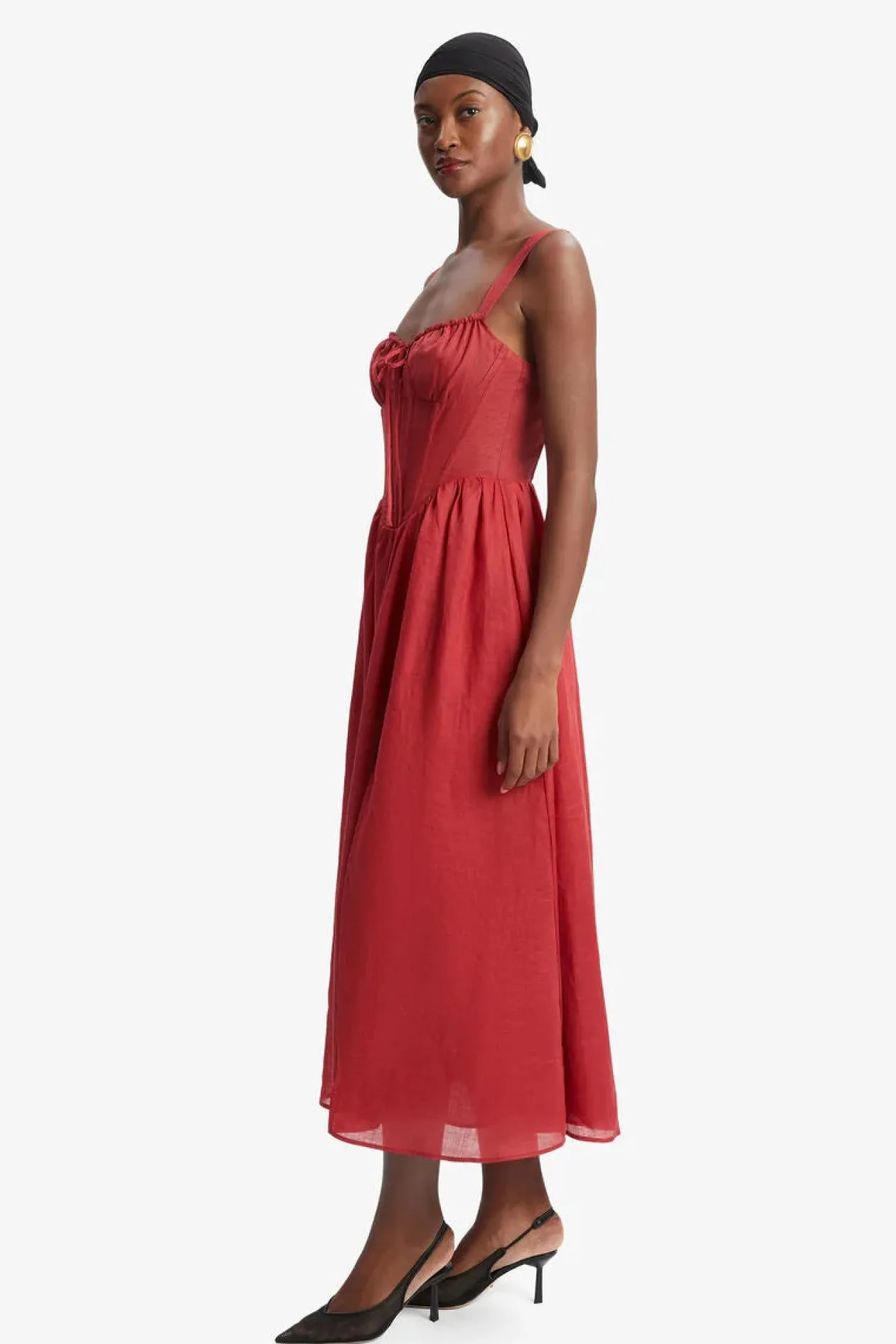 esra_midi_dress_in_fire_r_6.webp Esra Midi Dress in Fire Red