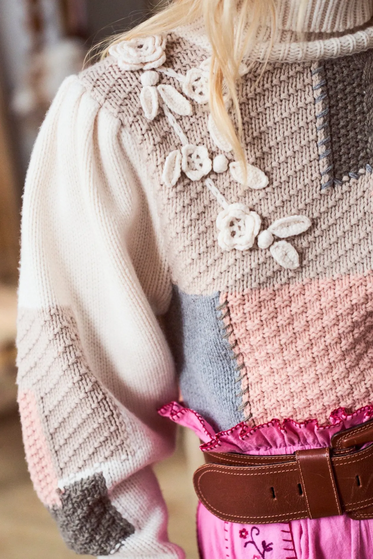 loveshackfancy_allan_pull_2.webp Loveshackfancy Allan Pullover Sweater