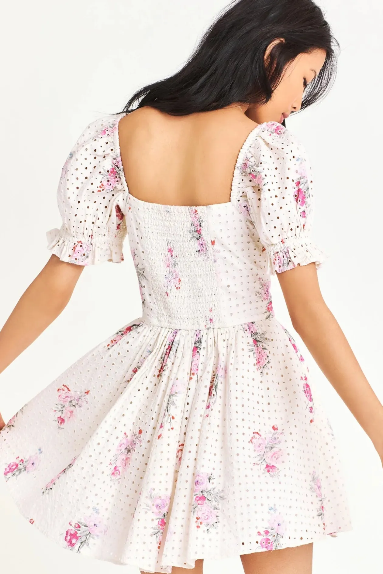 loveshackfancy_altima_dre_4.webp Loveshackfancy Altima Dress in Spanish Lavender