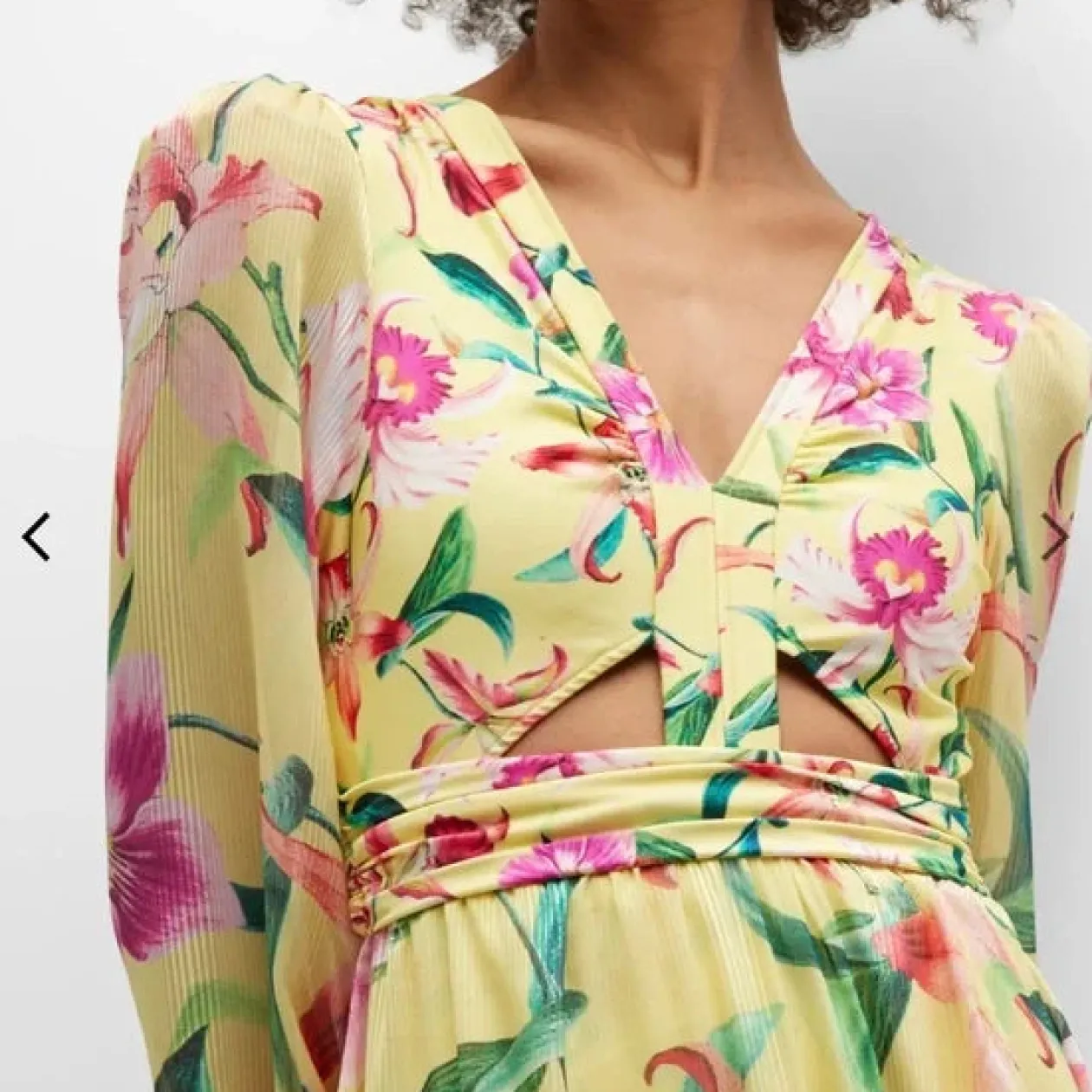 patbo_laelia_cut_out_maxi_4.webp PatBo Laelia Cut Out Maxi Dress in Canary