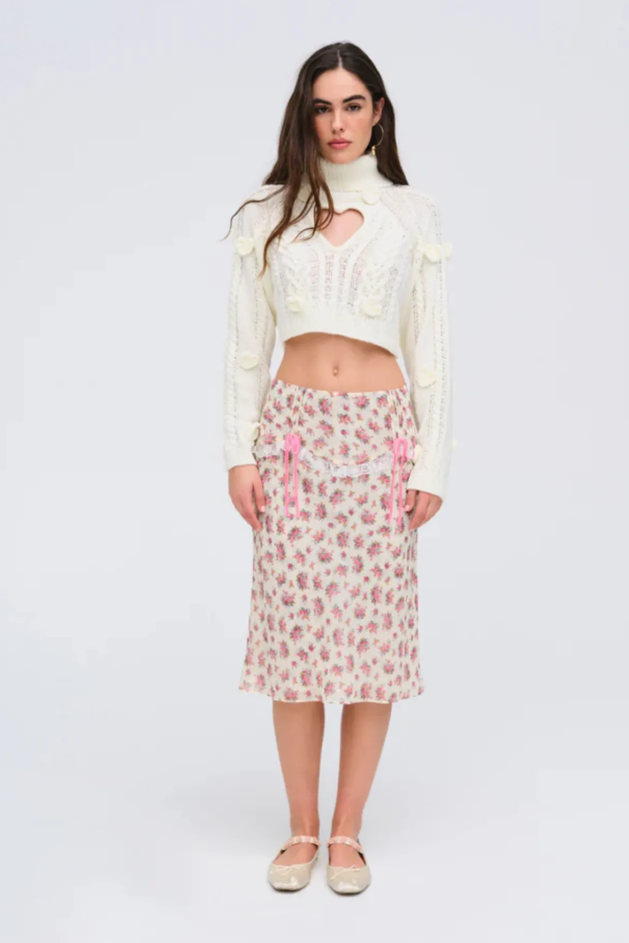 rebecca_heart_sweater_6.webp Rebecca Heart Sweater