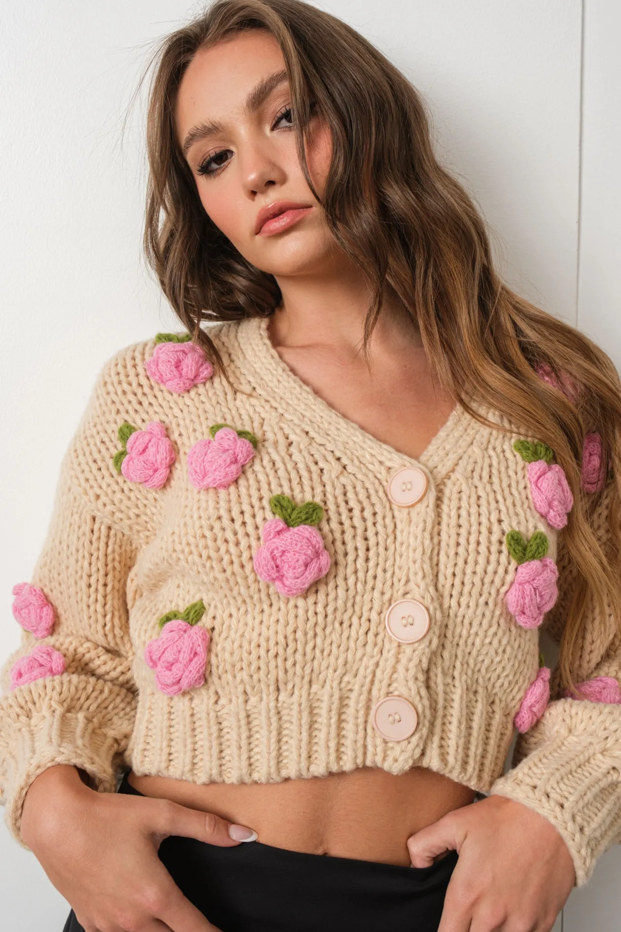 rose_applique_knit_oversi_5.webp Rose Applique Knit Oversized Cardigan