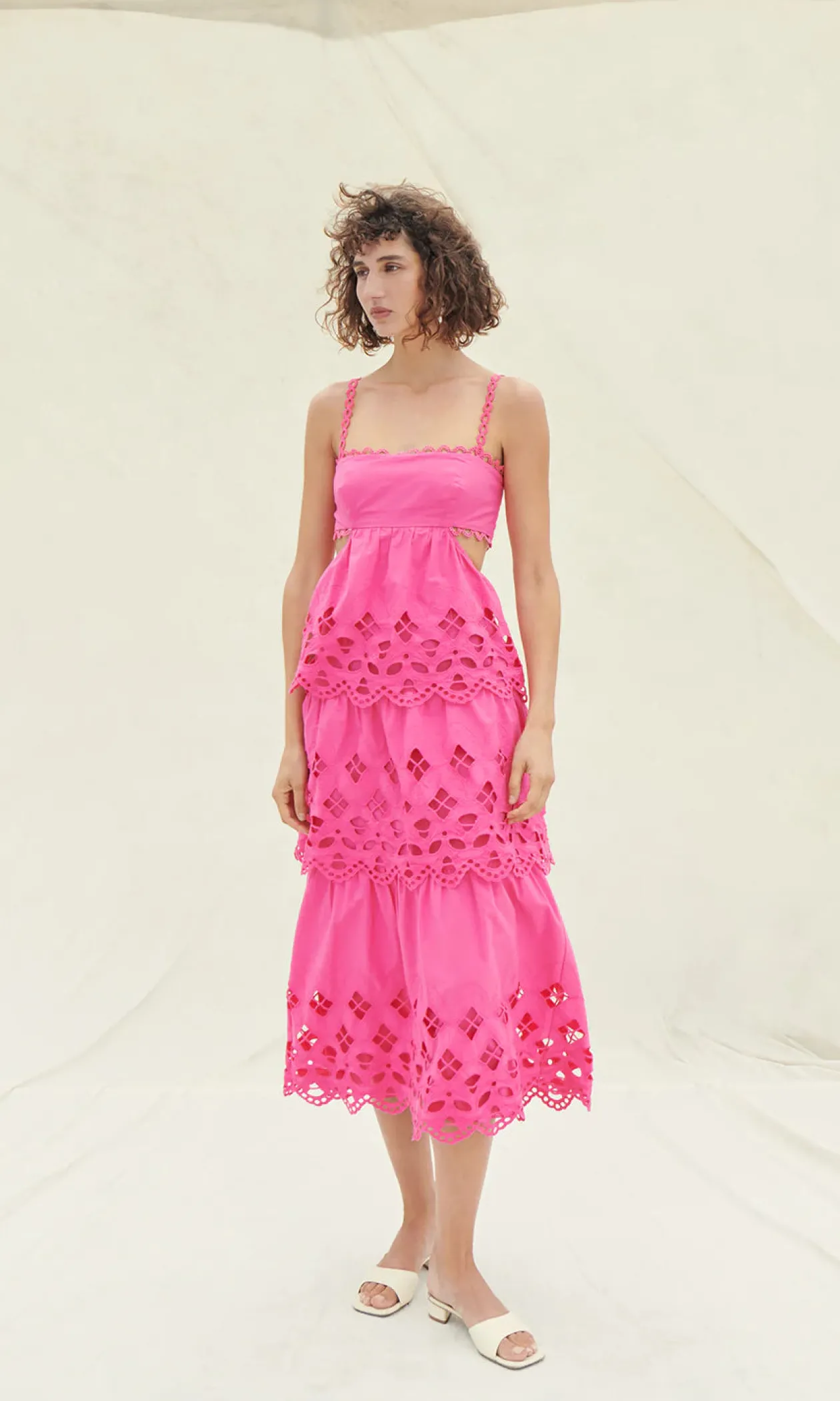 Saylor Elloise Midi Dress