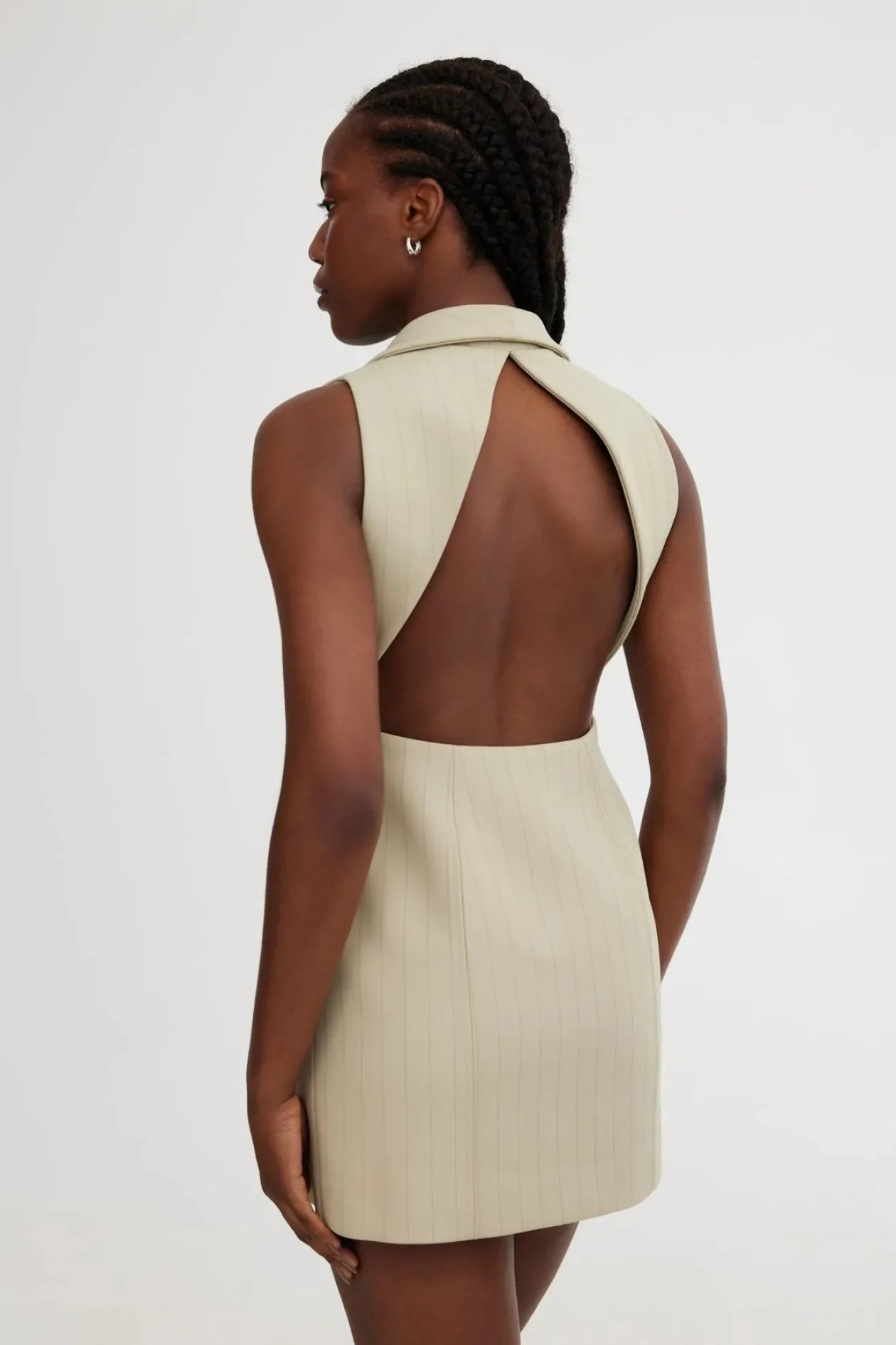 significant_other_ebony_v_2.webp Significant Other Ebony Vest